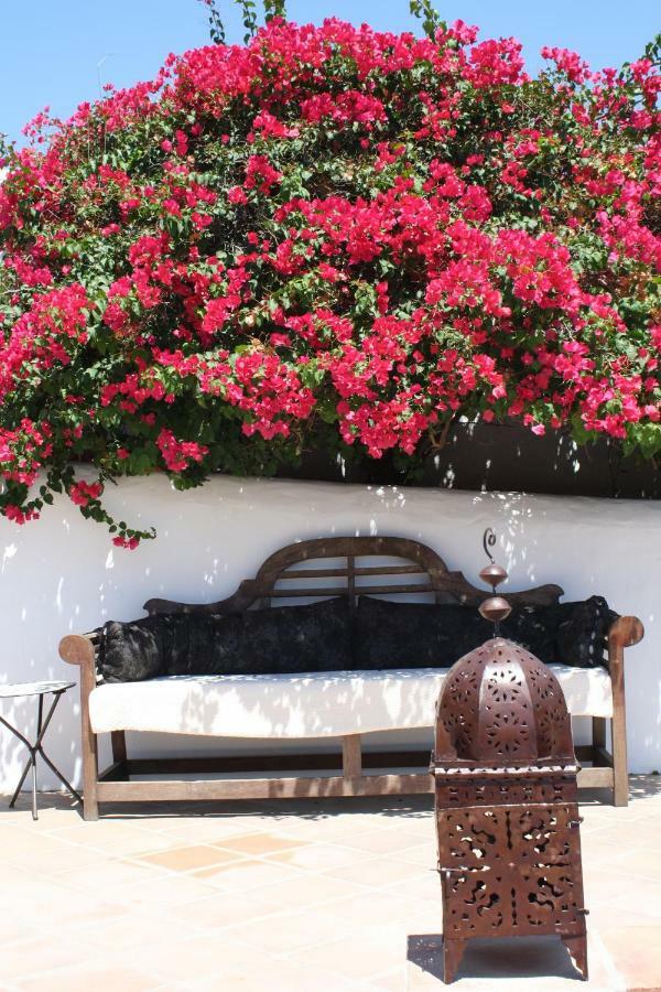 Boutique Bed & Breakfast Casa Utopia Alcaucín Eksteriør bilde