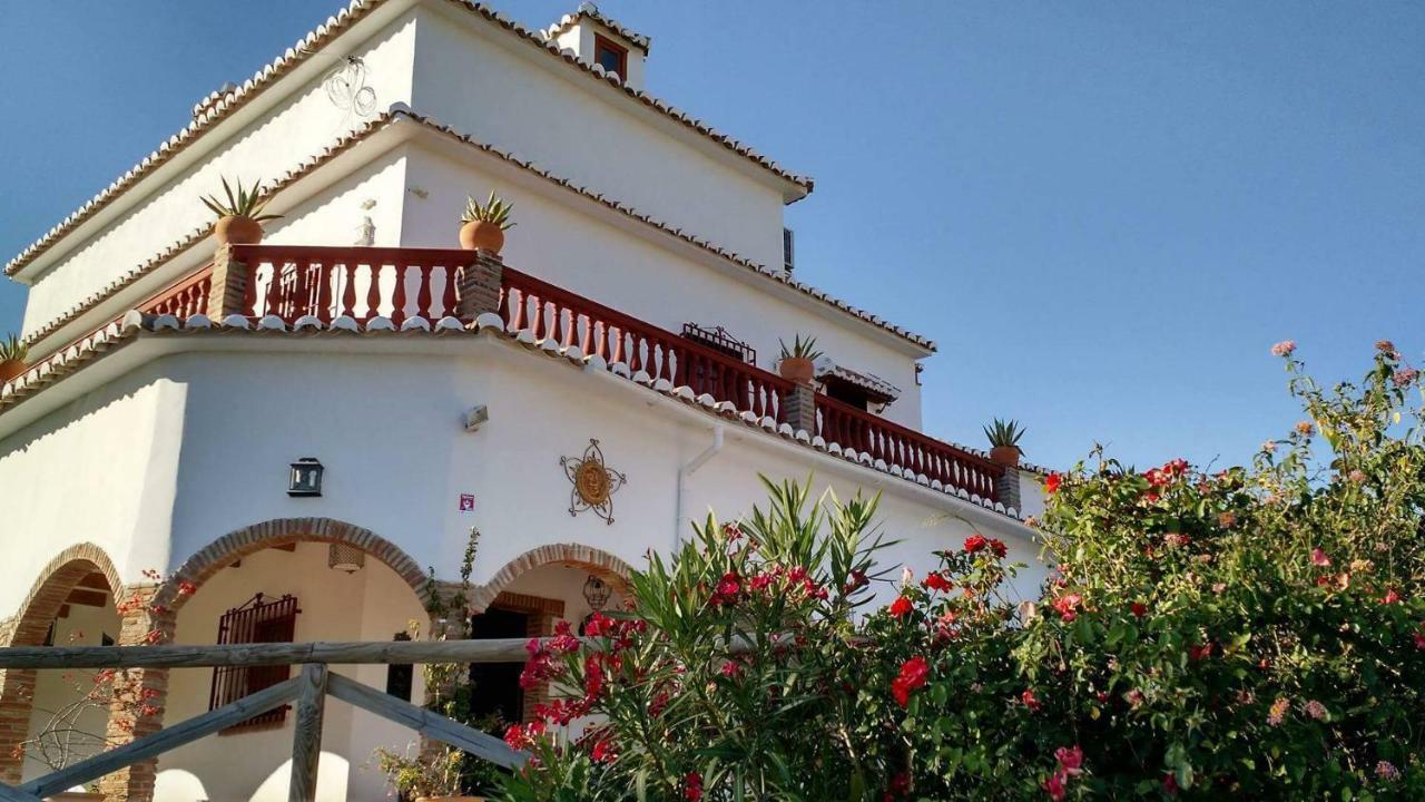 Boutique Bed & Breakfast Casa Utopia Alcaucín Eksteriør bilde